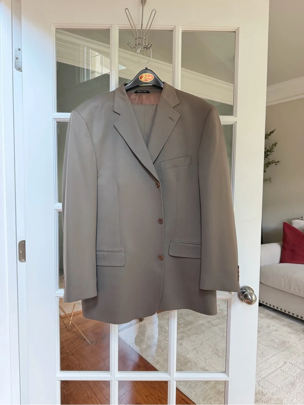 Men's Taupe Three-Button Tailored Blazer